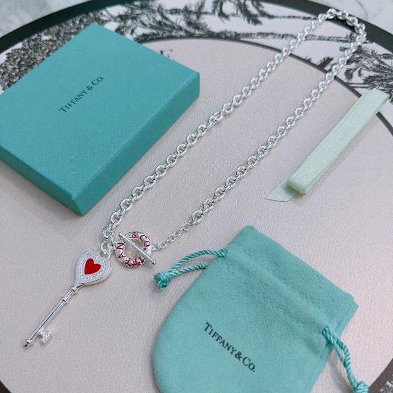 Tiffany Necklaces Effortless 252649