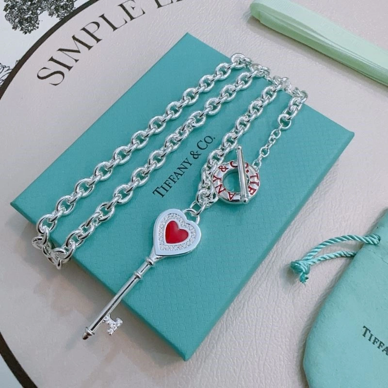 Tiffany Necklaces Effortless 252649