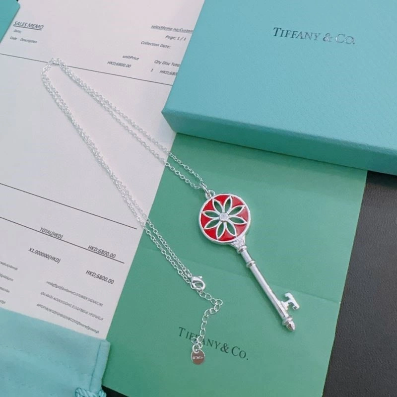 Tiffany Necklaces Resilient 252642