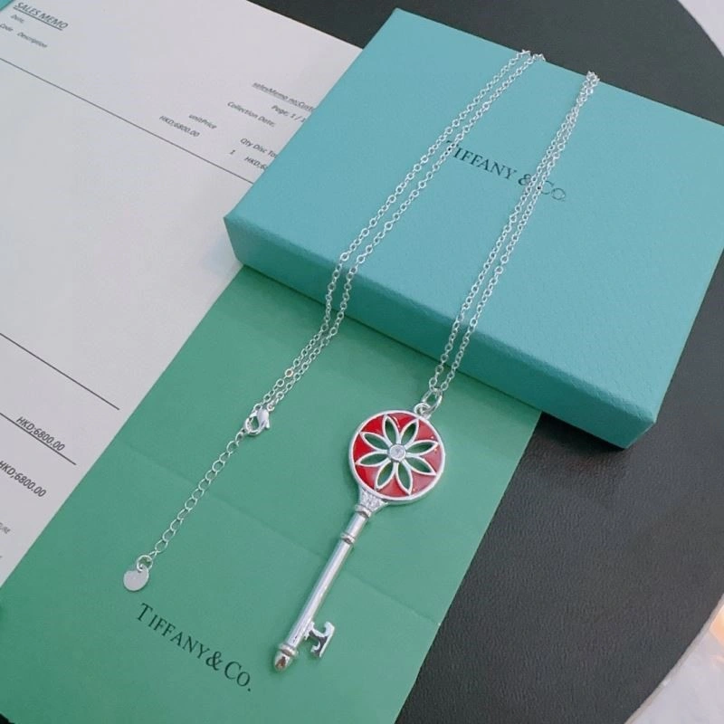 Tiffany Necklaces Resilient 252642