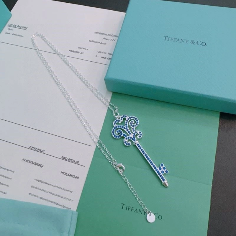 Comfortable Tiffany Necklaces 252643