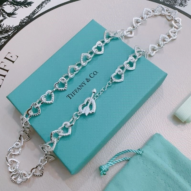 Tiffany Necklaces FlexibleFit 252669