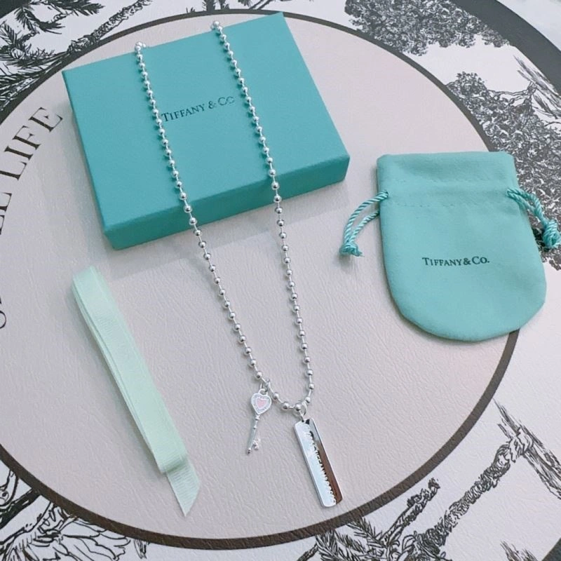 Tiffany Necklaces Effortless 252655