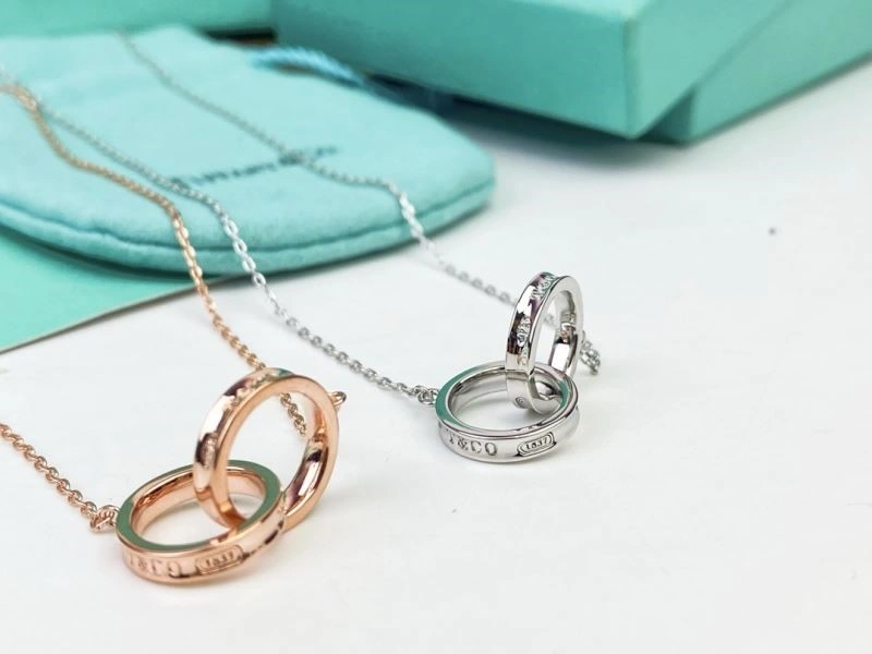 Functional Tiffany Necklaces 252670