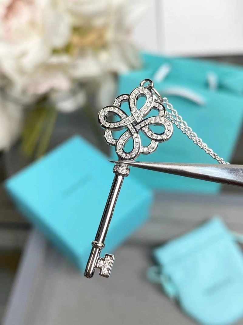 Tiffany Necklaces Breathable 252654