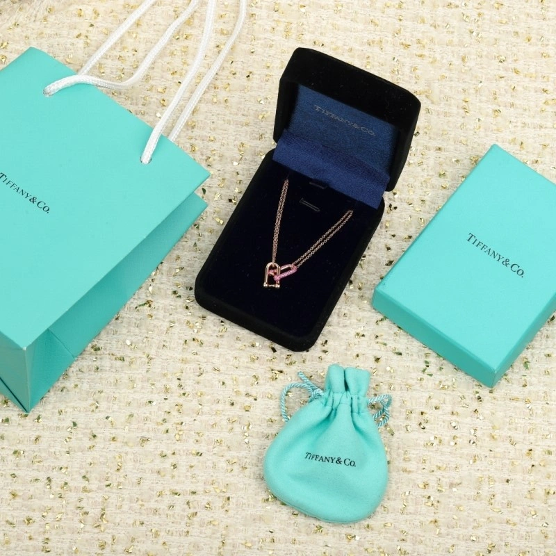 Stylish Tiffany Necklaces 252577
