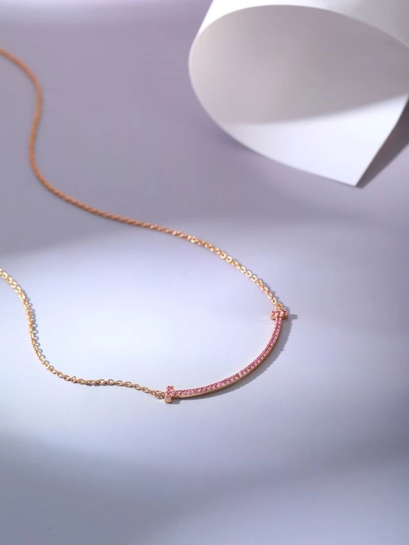 Bold Tiffany Necklaces 252570