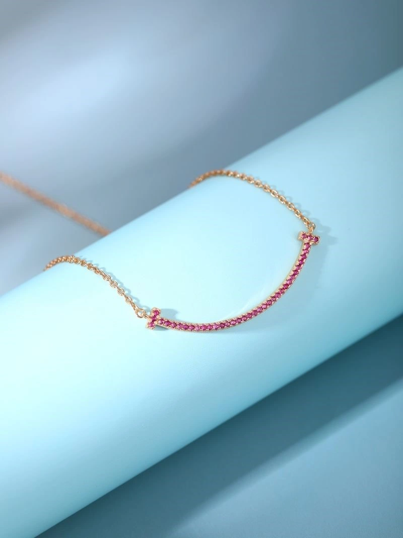 Bold Tiffany Necklaces 252570