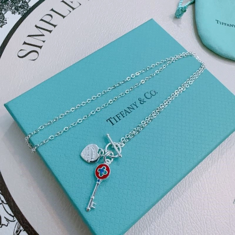 Sustainable Tiffany Necklaces 252558