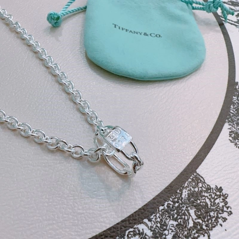 MoistureWicking Tiffany Necklaces 252546