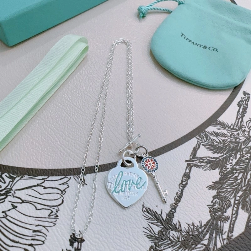 TravelReady Tiffany Necklaces 252515
