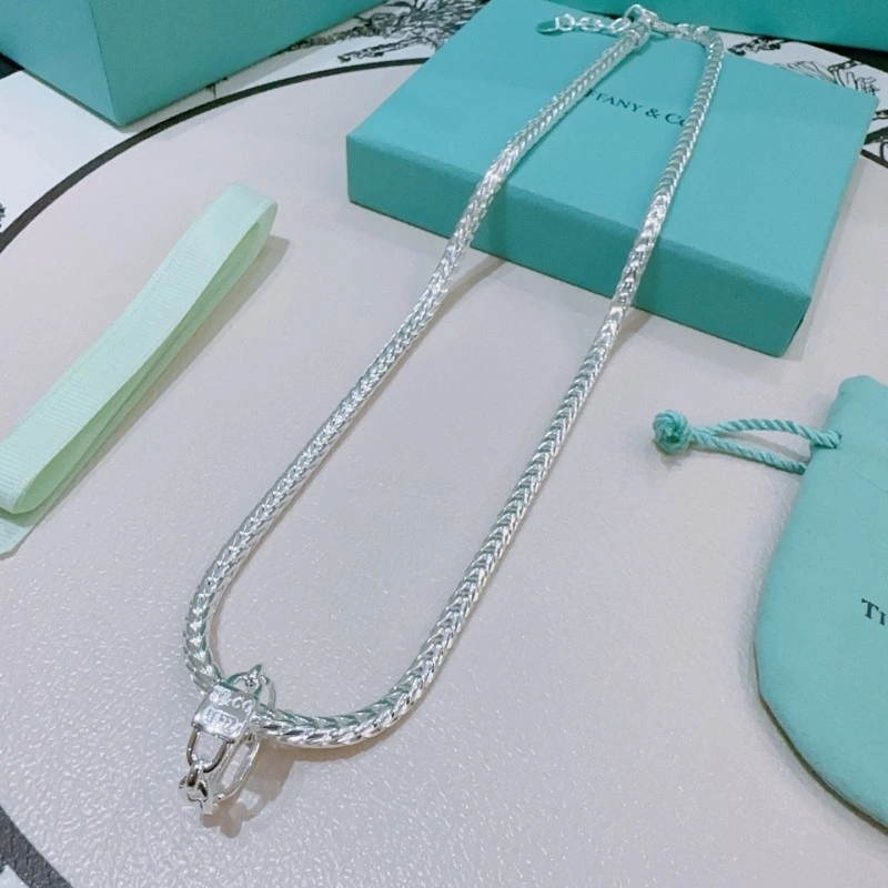 Classic Tiffany Necklaces 252532