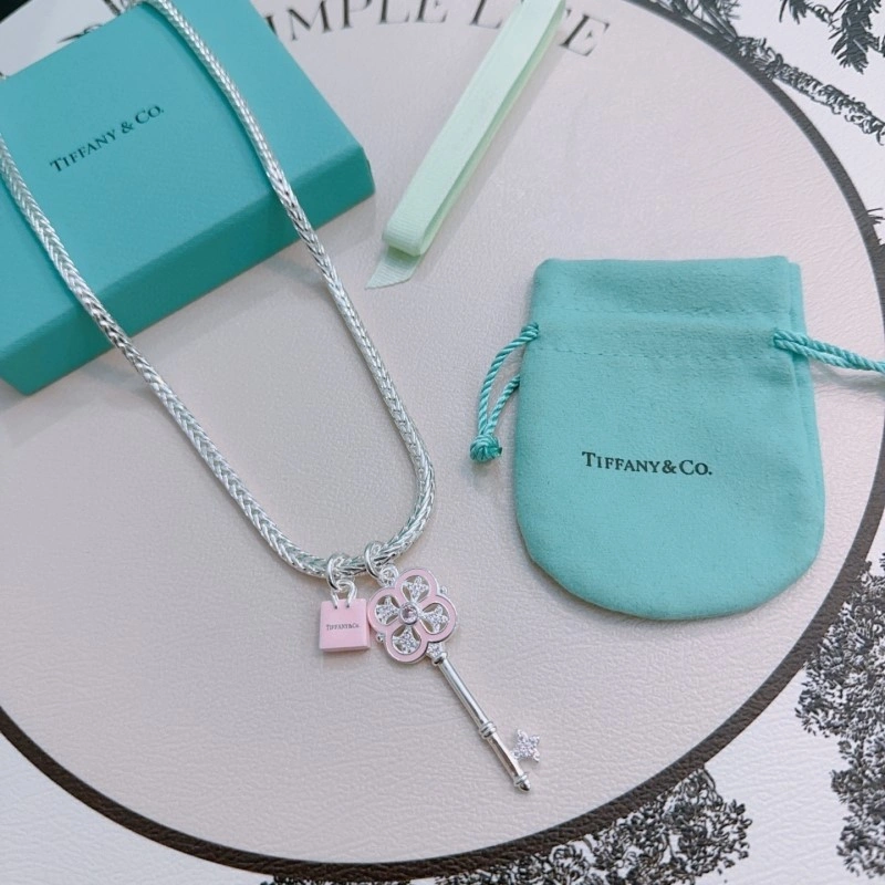 GoAnywhere Tiffany Necklaces 252530