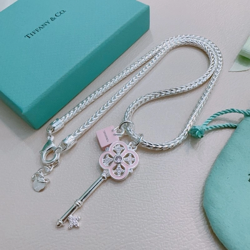 GoAnywhere Tiffany Necklaces 252530