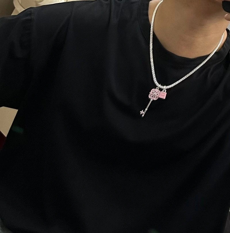 GoAnywhere Tiffany Necklaces 252530