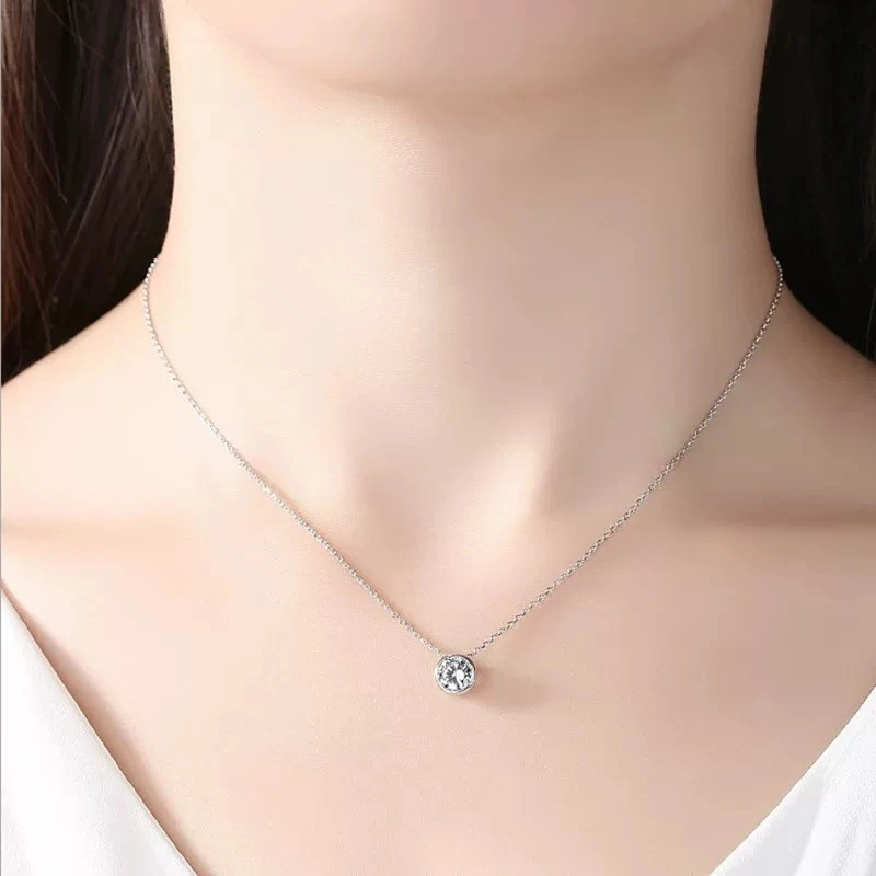 Sleek Tiffany Necklaces 252540