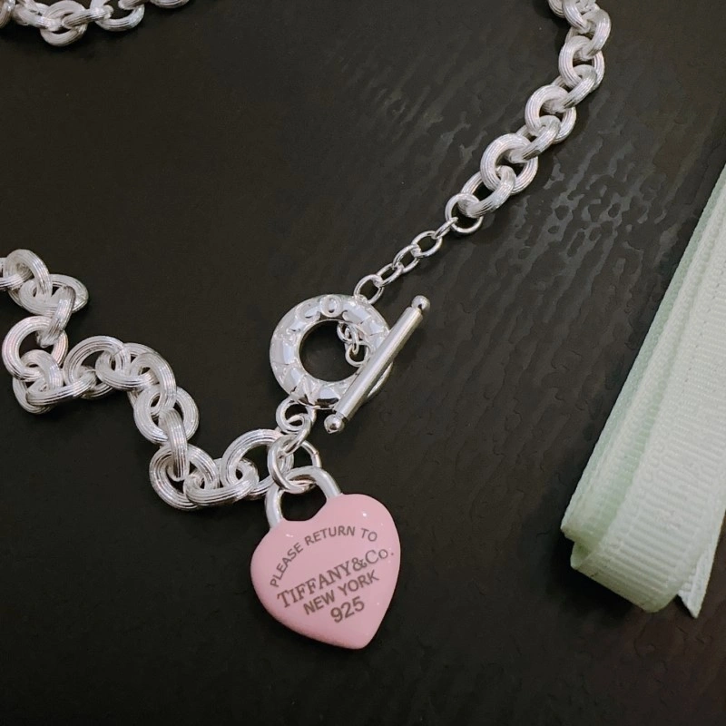 Tiffany Necklaces EasyMatch 252514