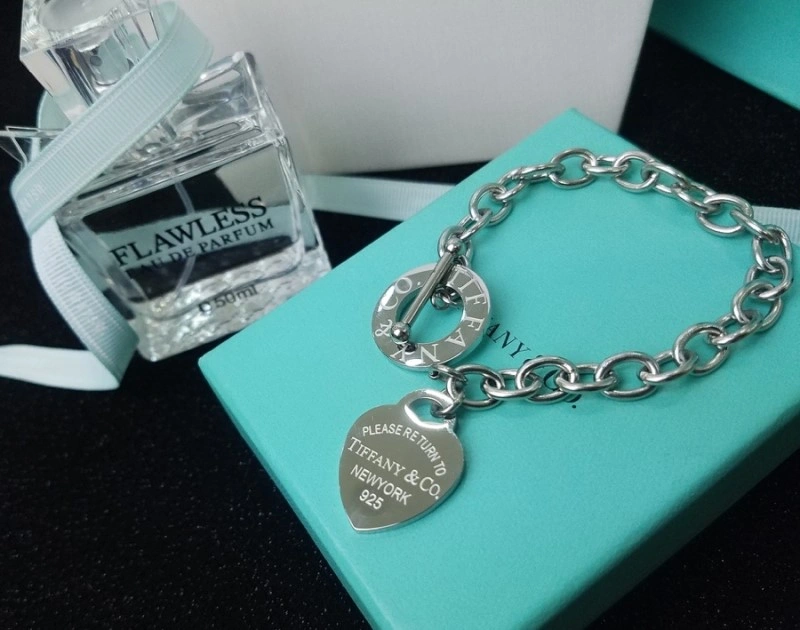Tiffany Necklaces Refined 252344