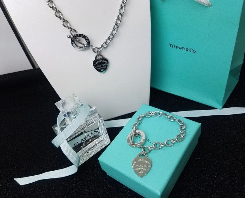 Tiffany Necklaces Refined 252344