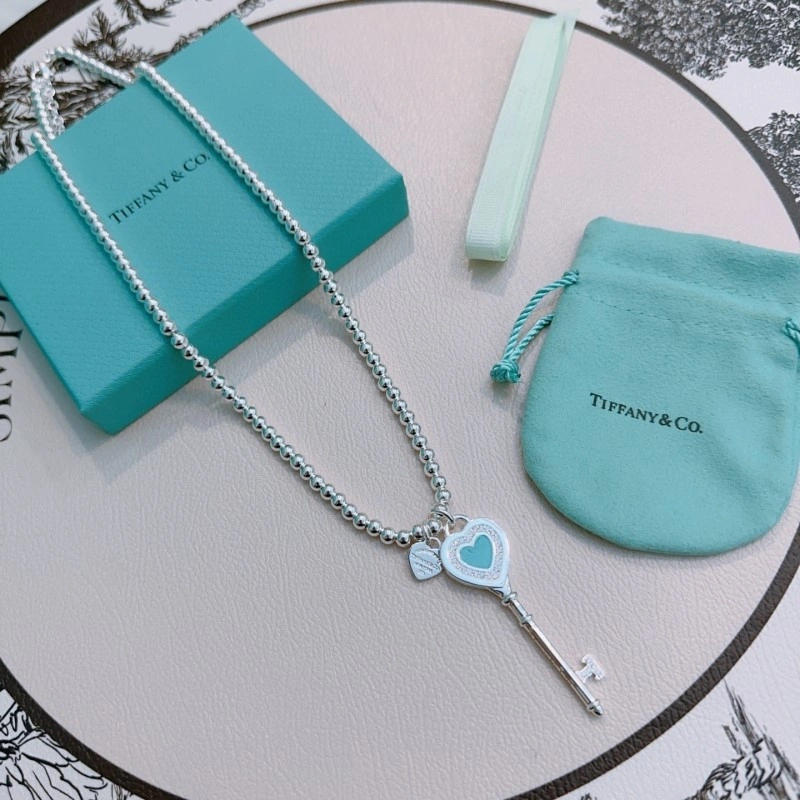FreshLook Tiffany Necklaces 252336