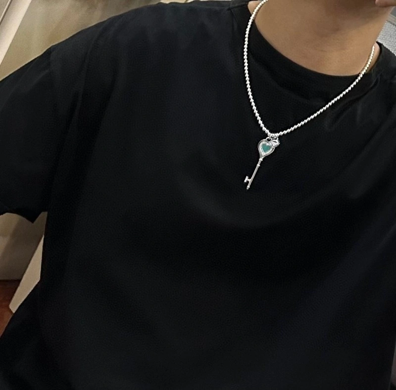 FreshLook Tiffany Necklaces 252336