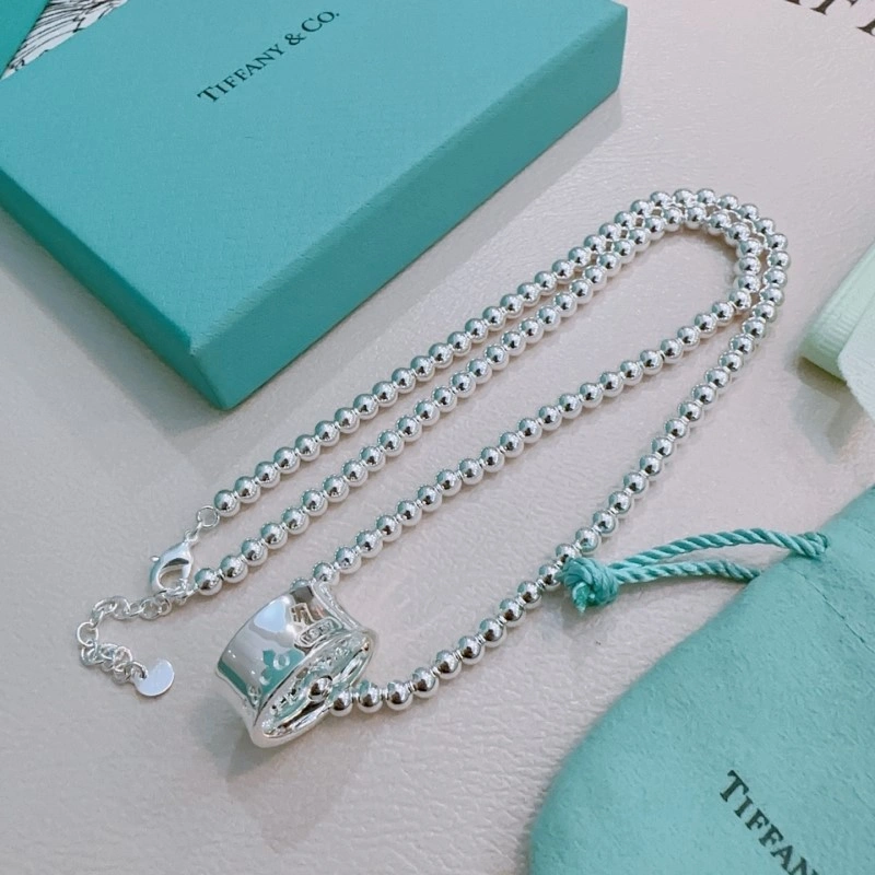 Seasonal Tiffany Necklaces 252326