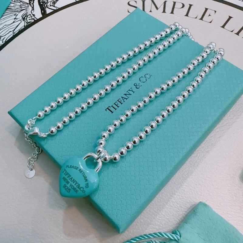 Tiffany Necklaces Youthful 252327