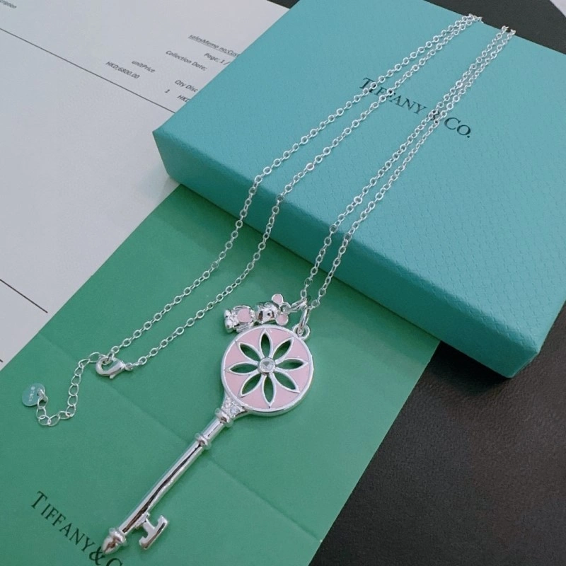 HighPerformance Tiffany Necklaces 252311