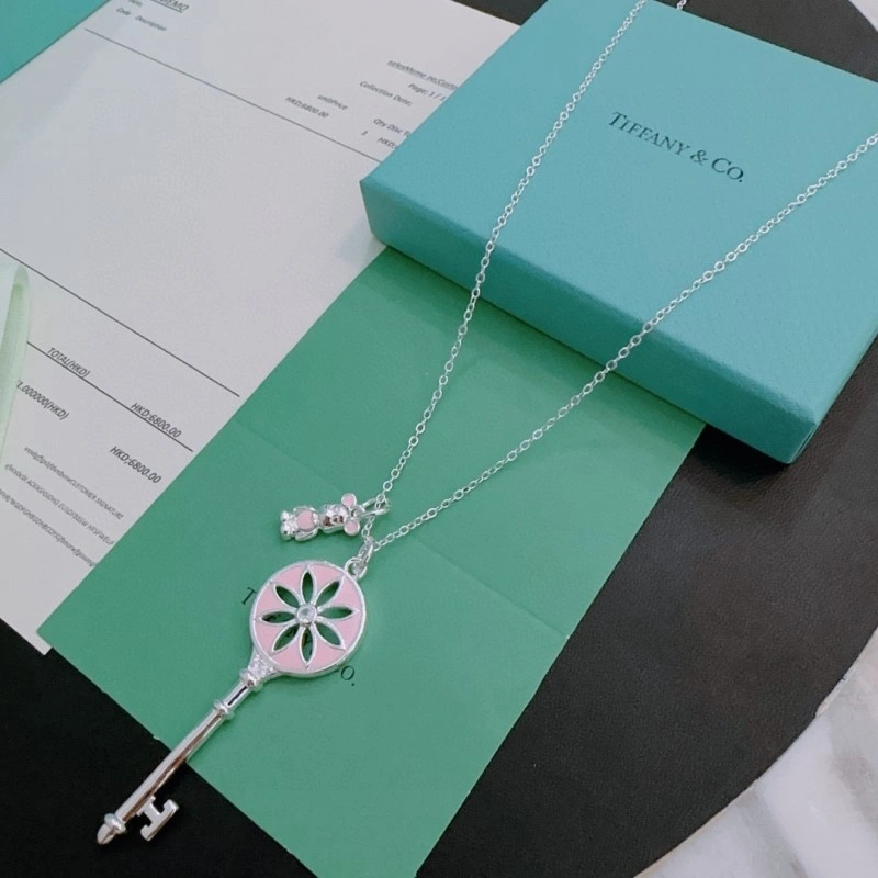 HighPerformance Tiffany Necklaces 252311
