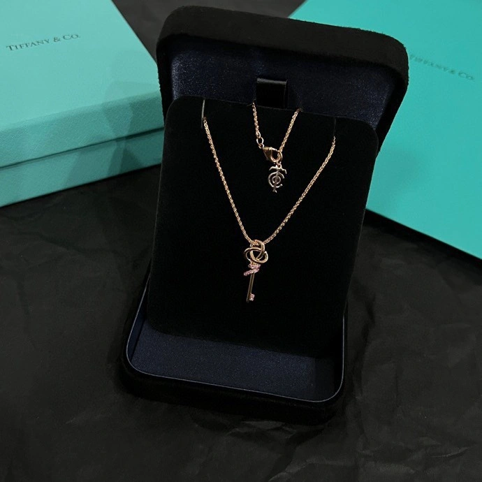Tiffany Necklaces Vibrant 252316
