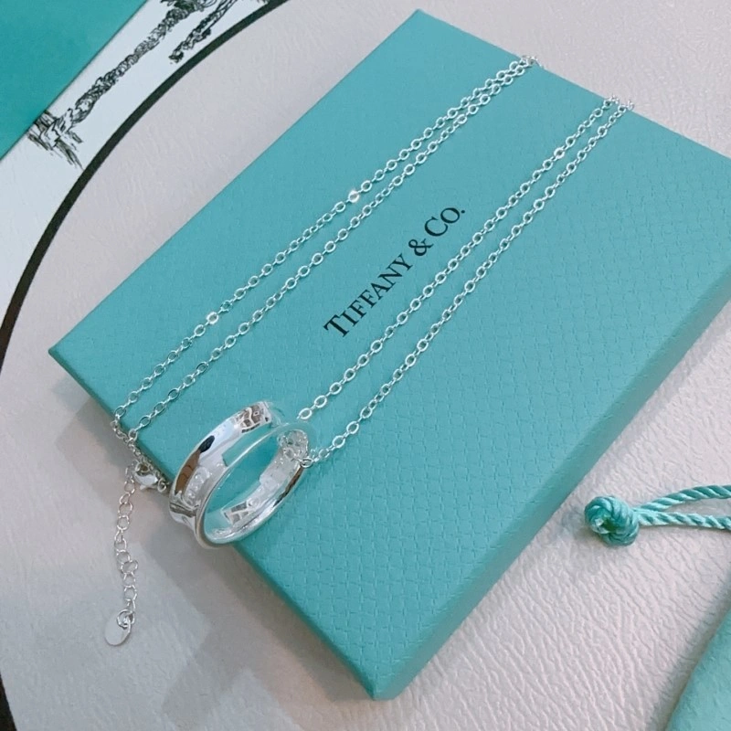 Snug Tiffany Necklaces 252305