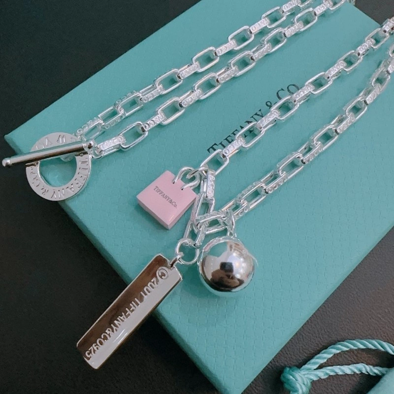 Elegant Tiffany Necklaces 252299