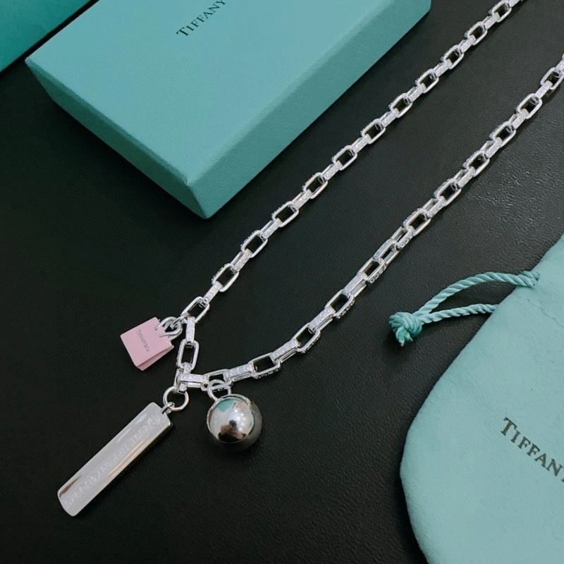 Elegant Tiffany Necklaces 252299