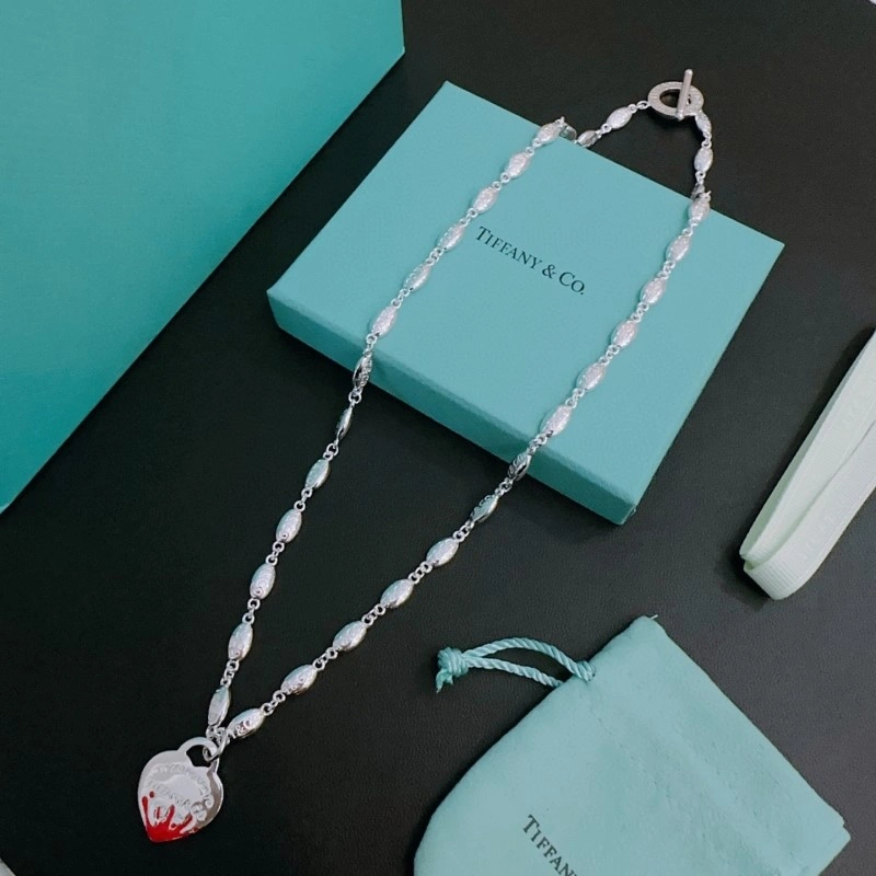 Comfortable Tiffany Necklaces 252297