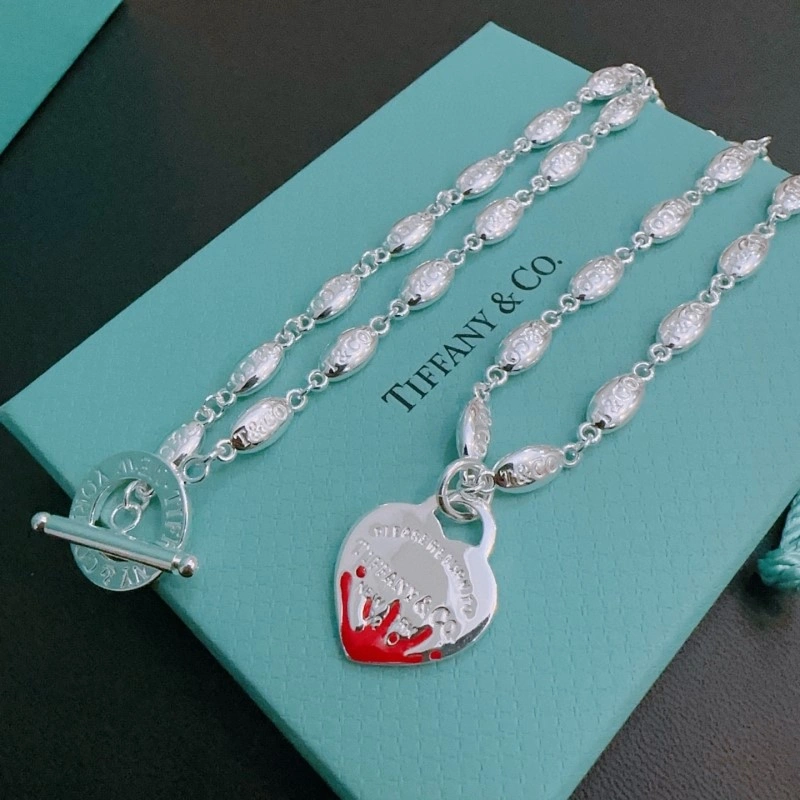 Comfortable Tiffany Necklaces 252297