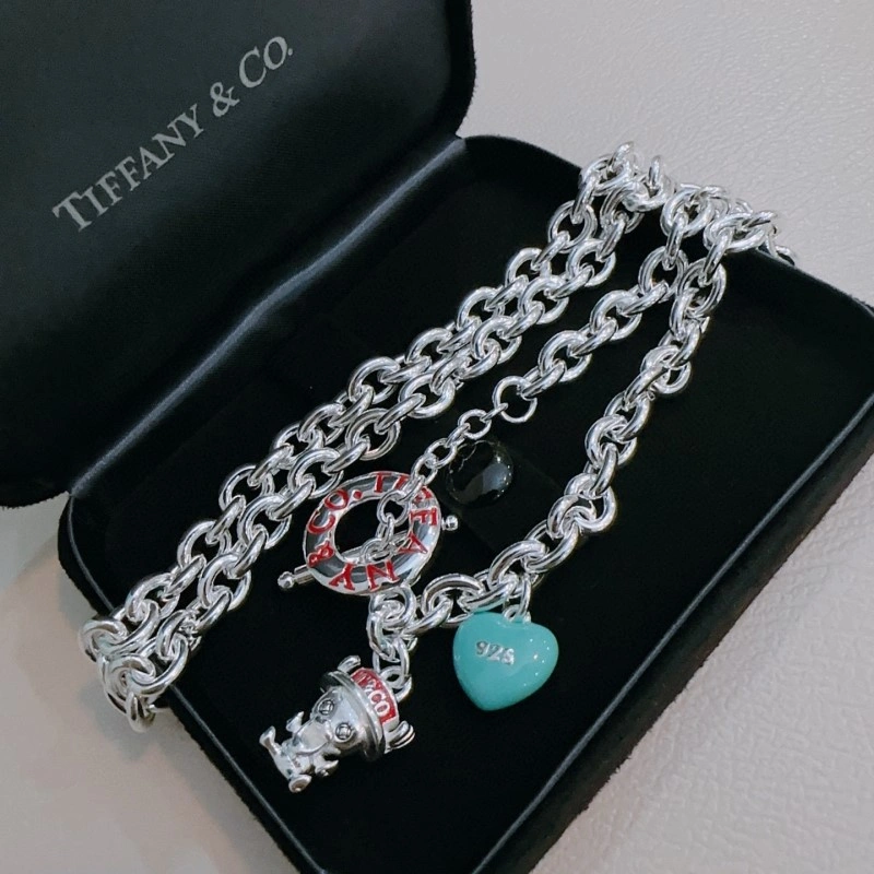 Tiffany Necklaces Lightweight 252278