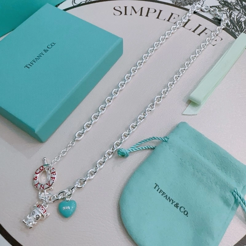 Tiffany Necklaces Lightweight 252278
