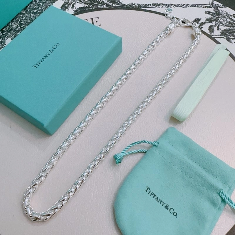 Snug Tiffany Necklaces 252266
