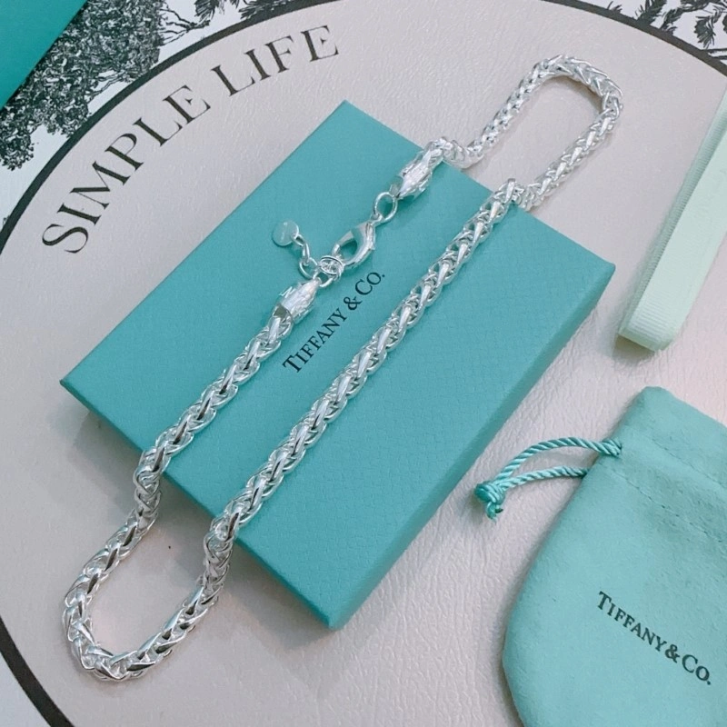 Snug Tiffany Necklaces 252266