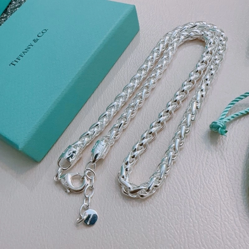 Snug Tiffany Necklaces 252266