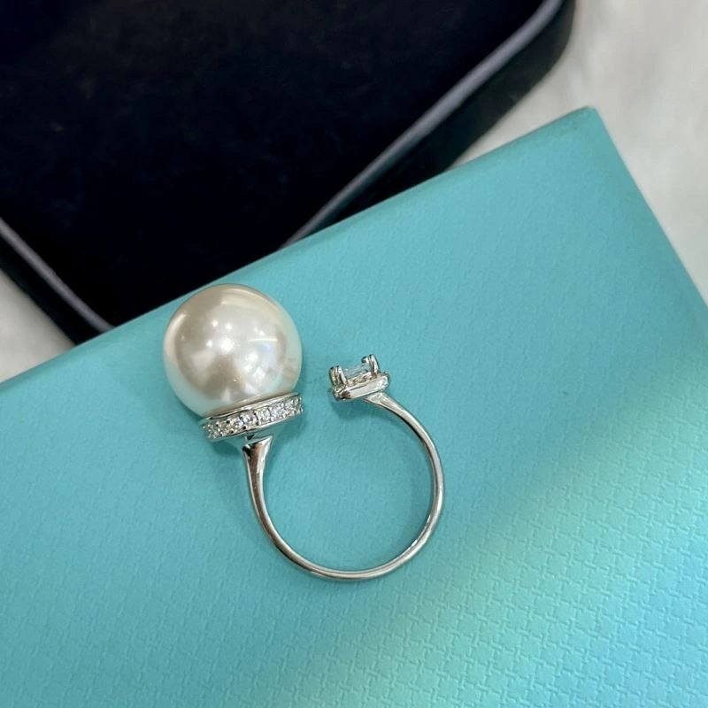 Tiffany Rings Compact 253959