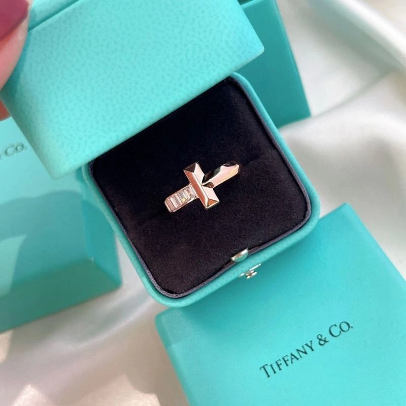 Vibrant Tiffany Rings 253957