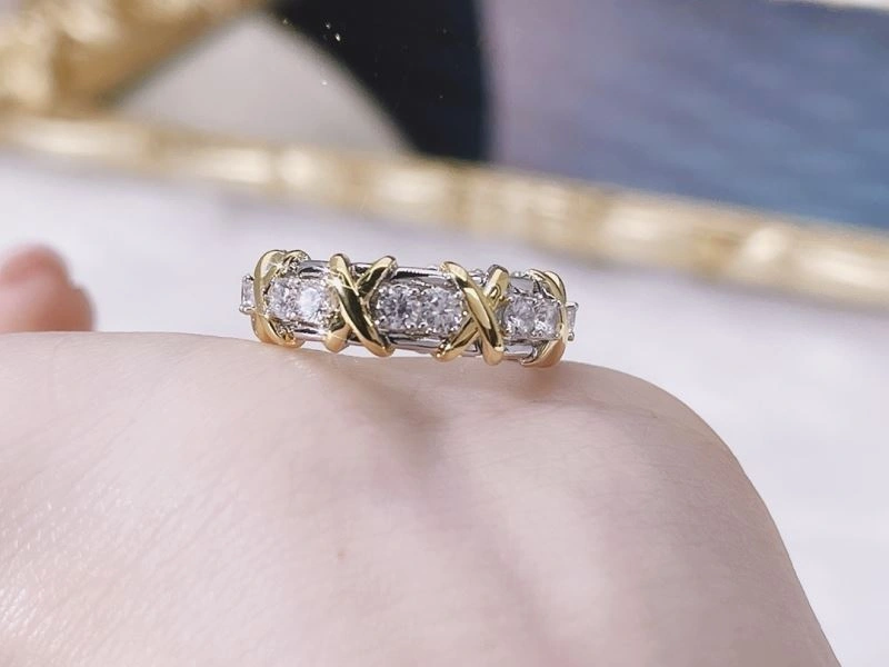 Tiffany Rings Snug 253730