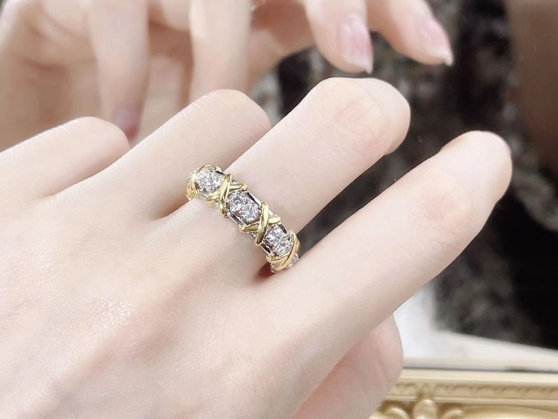 Tiffany Rings Snug 253730
