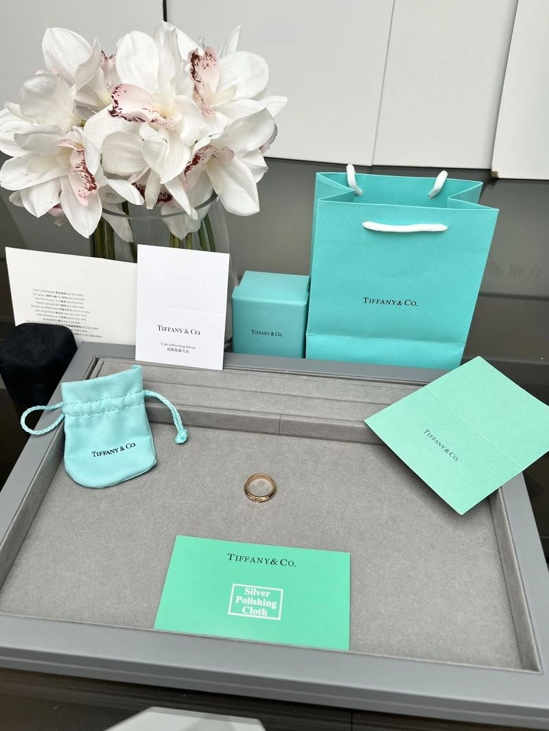 Tiffany Rings Cozy 253665