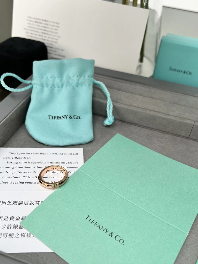 Tiffany Rings Cozy 253665