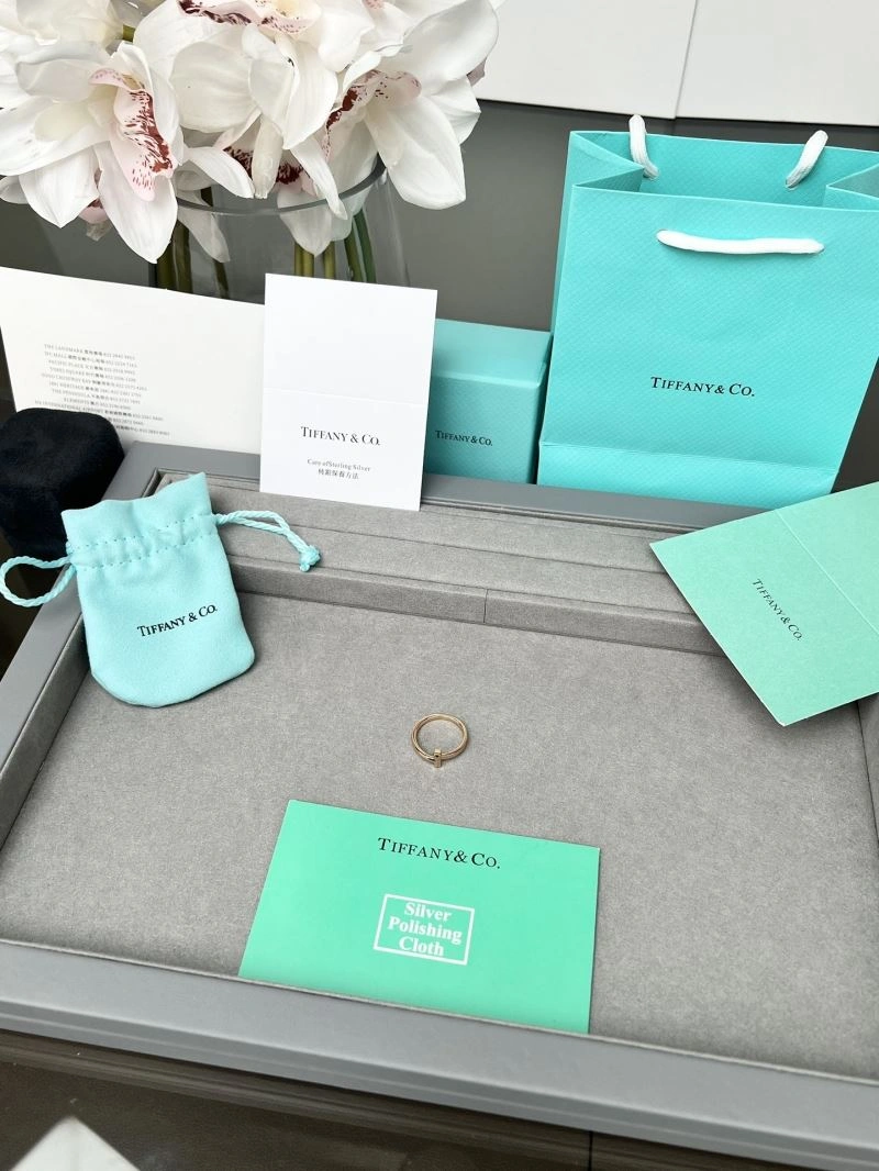 Lightweight Tiffany Rings 253685