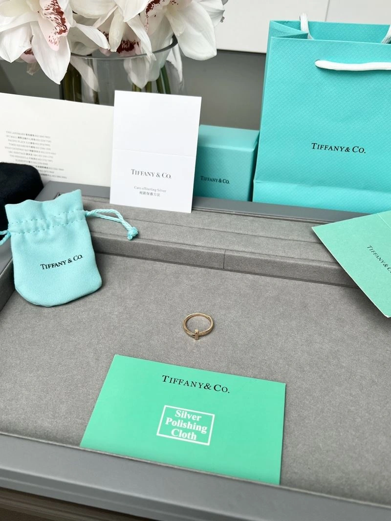 Lightweight Tiffany Rings 253685