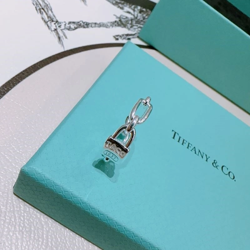 Tiffany Rings Durable 252512