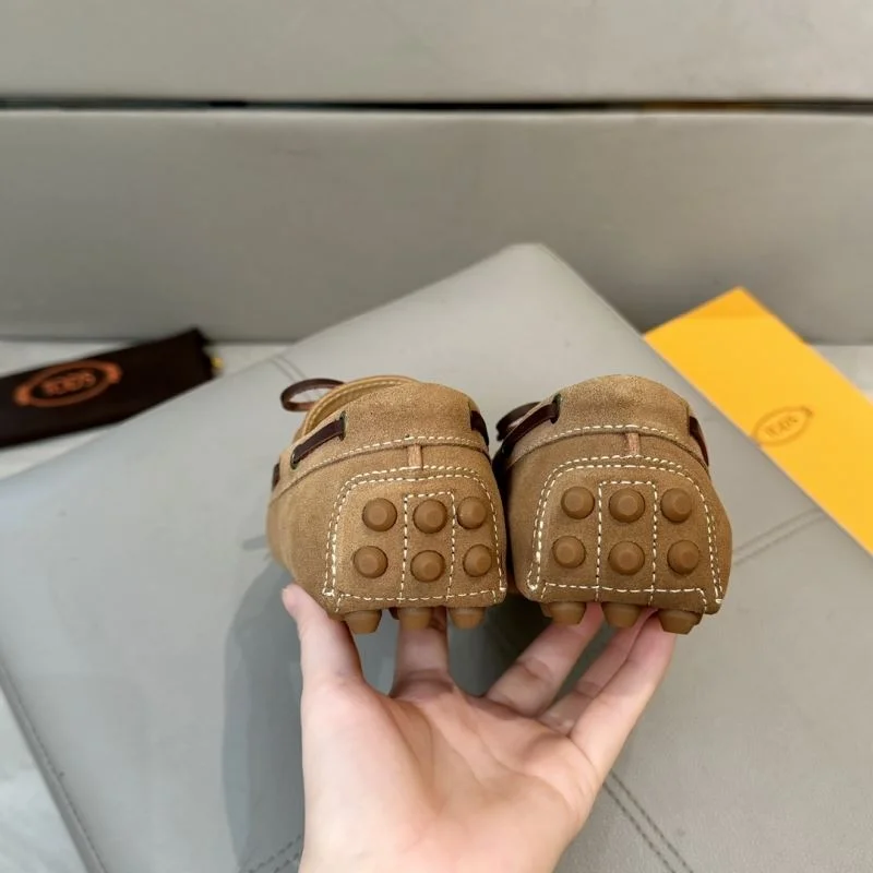 Durable Tods Shoes 3952